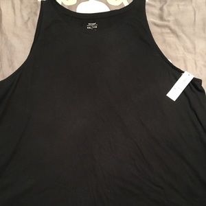 Old Navy sleeveless shirt